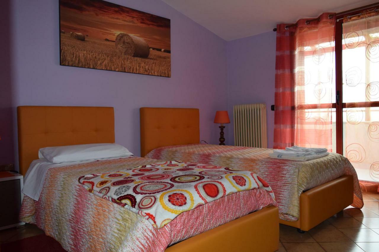 Amici Di Hackert Bed & Breakfast Caserta Exterior photo