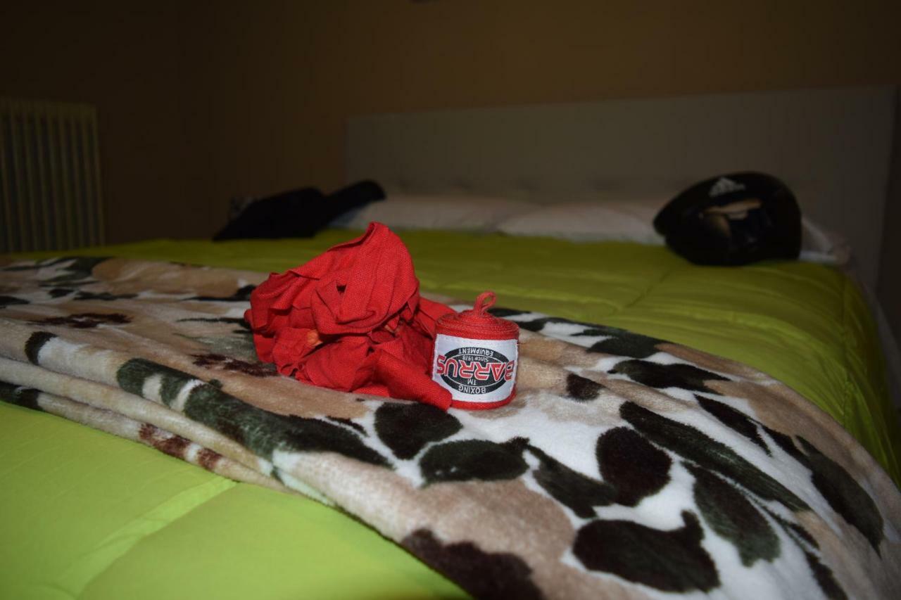 Amici Di Hackert Bed & Breakfast Caserta Exterior photo